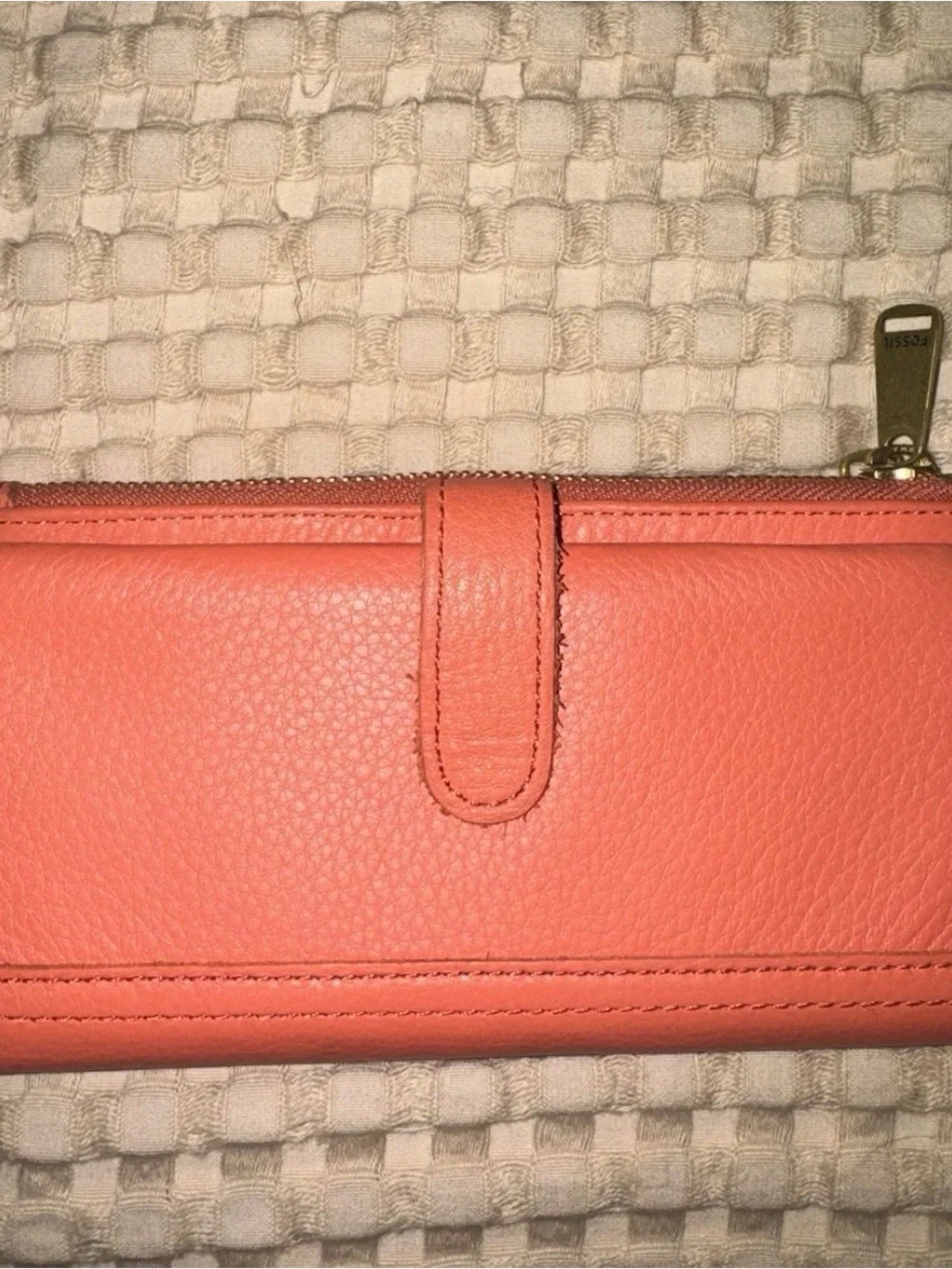 Fossil Coral Pink Pebbled Leather Zip Wallet
